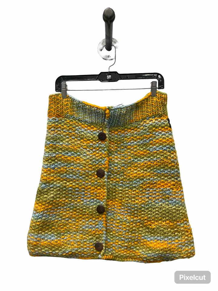 Everest Size M/L Yellow Knit Skirt