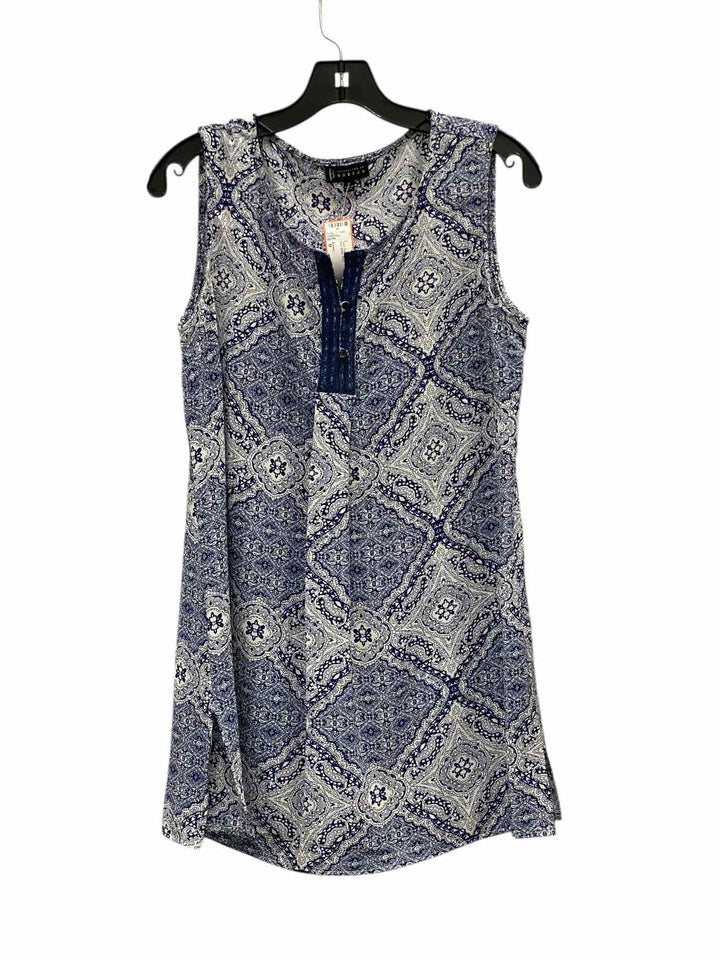 Bobeau Size M Blue White Print Tank Top