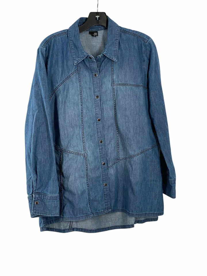 Lisa Bayne Size M Blue Denim Long Sleeve Shirts