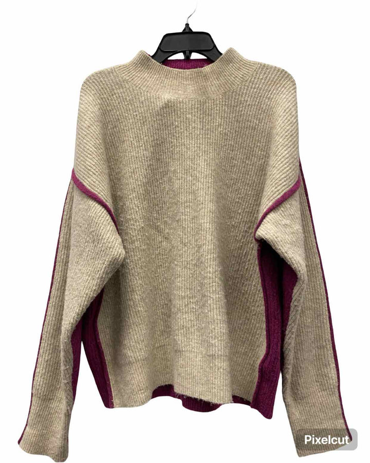 Karen Kane Size L Beige Purple Sweater