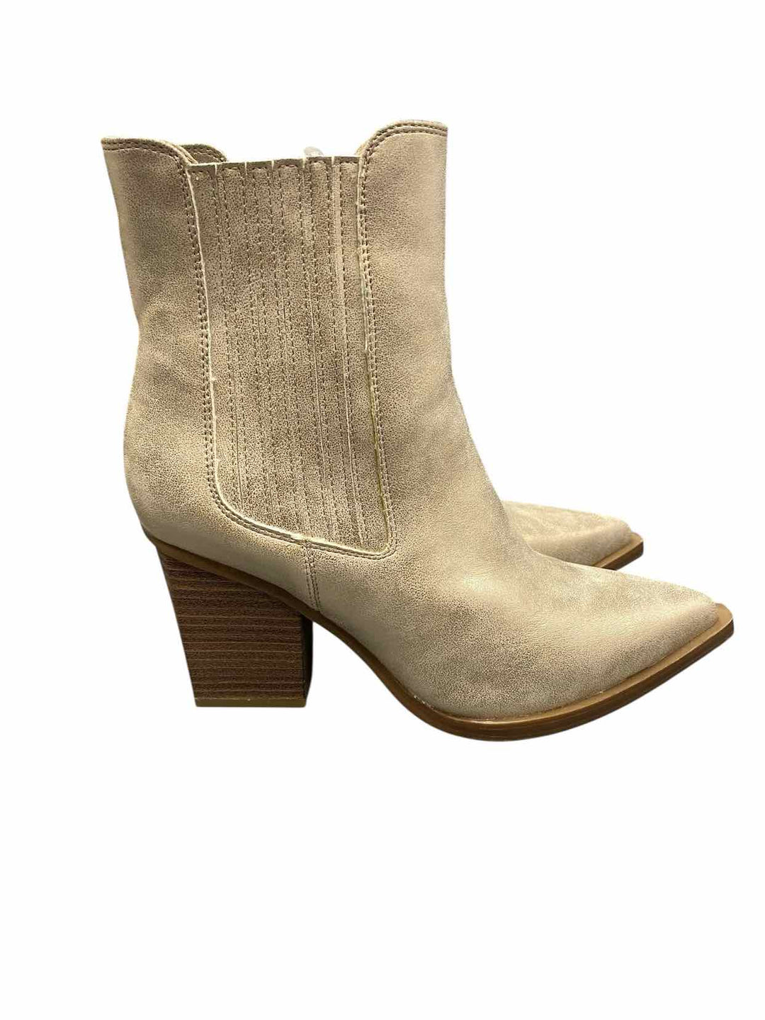 Mia Shoe Size 7 Gold Boots(Ankle)