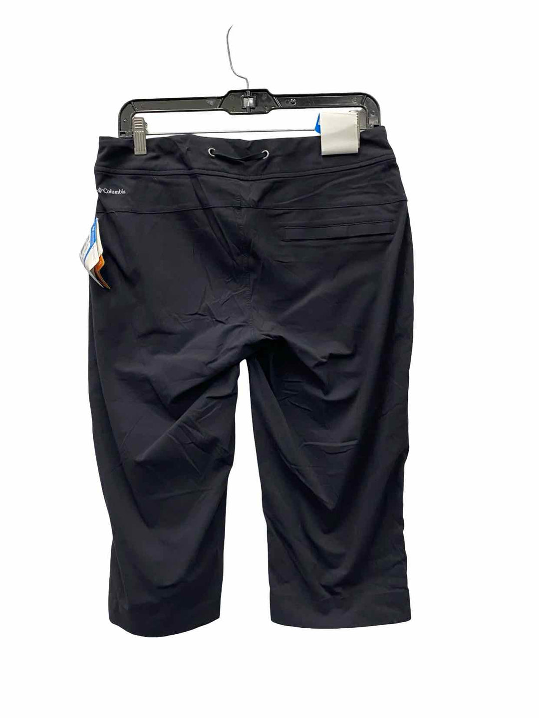 Columbia Size 8 Black Shorts