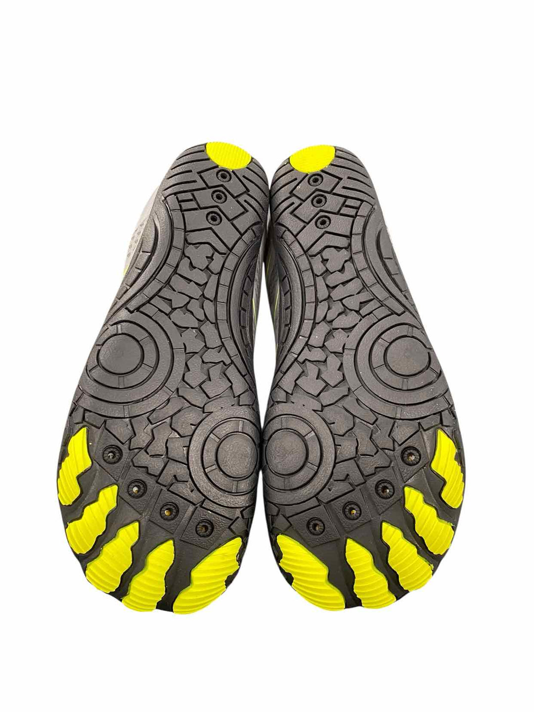 Hike Footwear Shoe Size 40 Gray Green NWT Sneakers