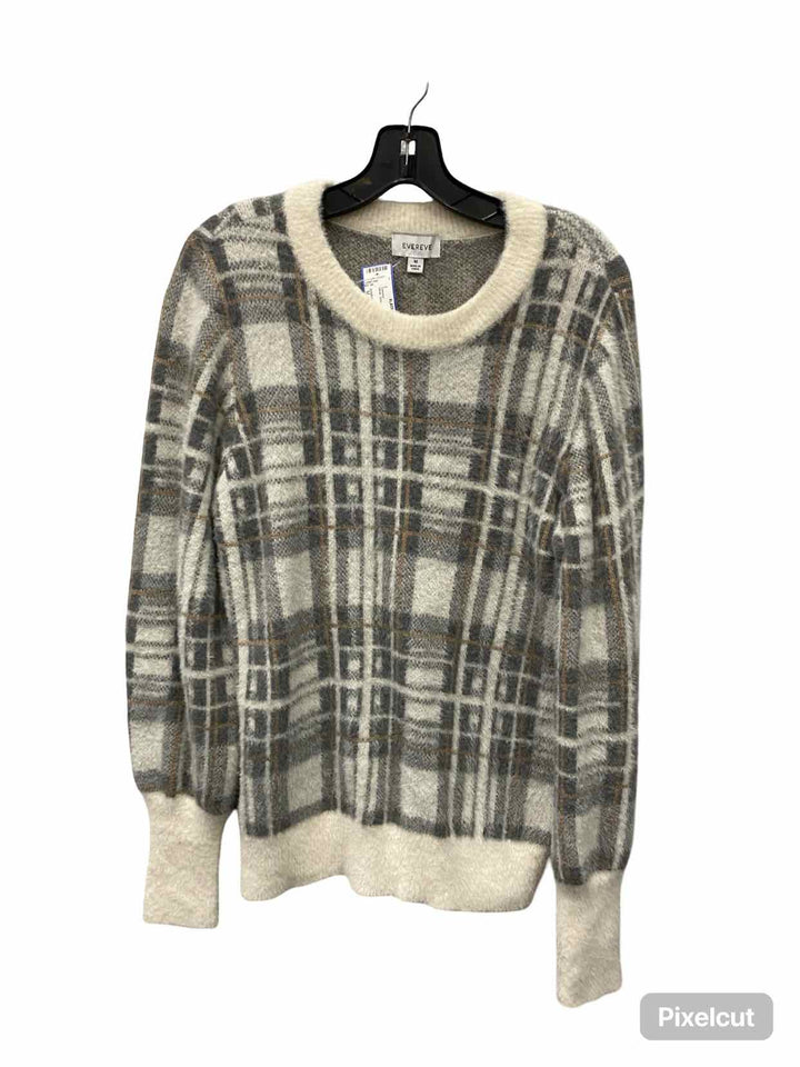 EVEREVE Size M White Gray Plaid Sweater