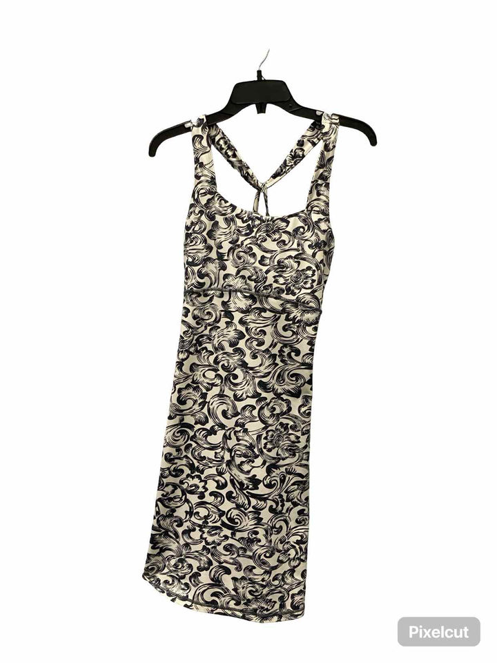 Title Nine Size S/M White Print Dress