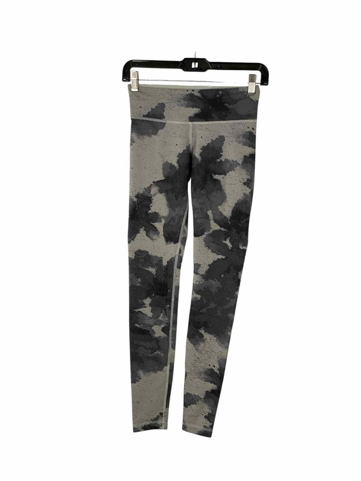 Lululemon Size 2 Grey Print Athletic Pants