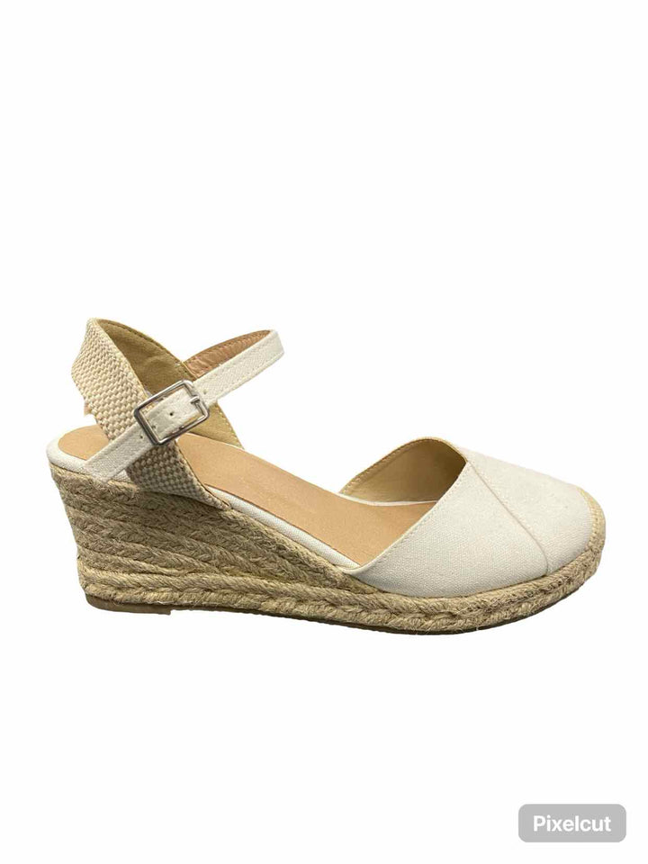 Unknown Shoe Size 7 White Wedge Heels
