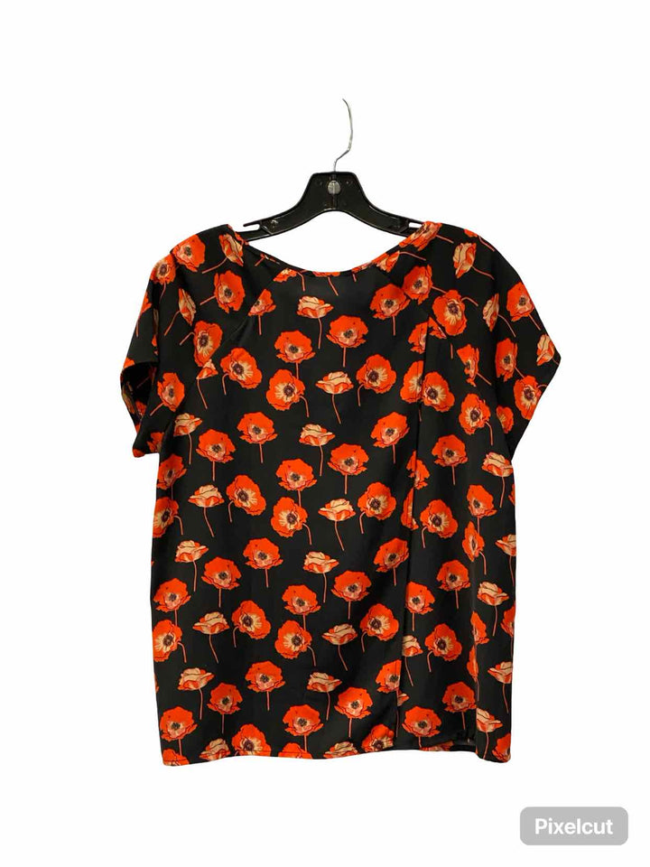 Cabi Size S Black Red Floral Short Sleeve Shirts