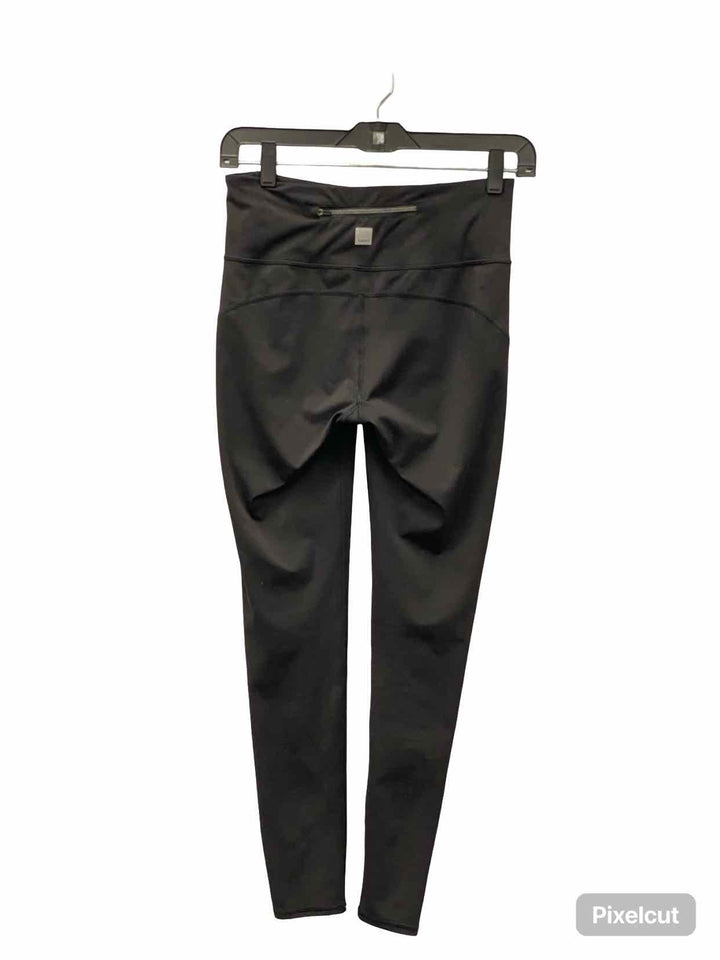 Vuori Size S/M Black Athletic Pants