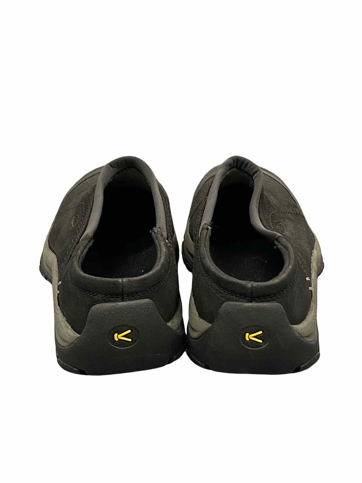 Keen Shoe Size 9 Black Leather slip-on Clogs