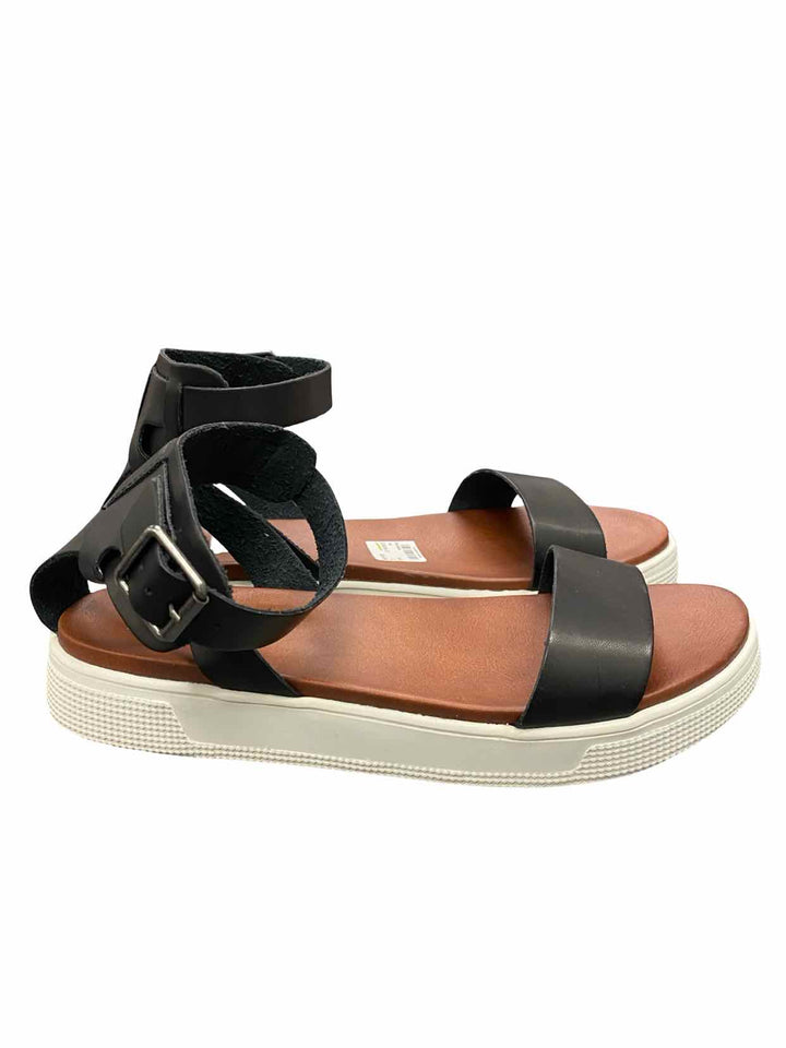 Mia Shoe Size 10 Black Ellen Platform Sandals
