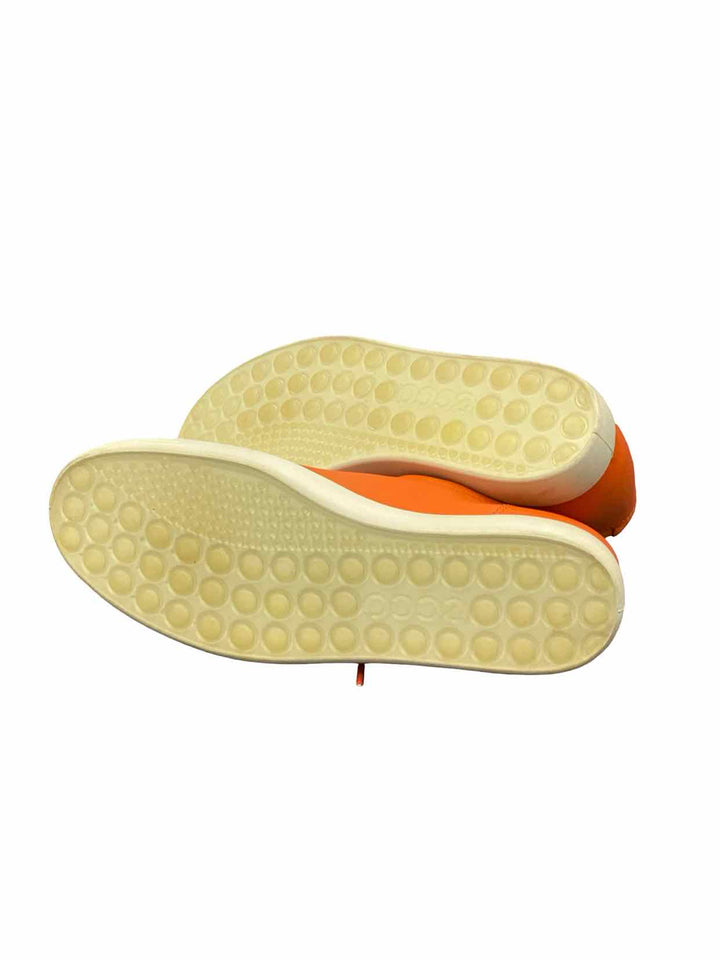 Ecco Shoe Size 11 Orange Leather Soft 7 Sneakers