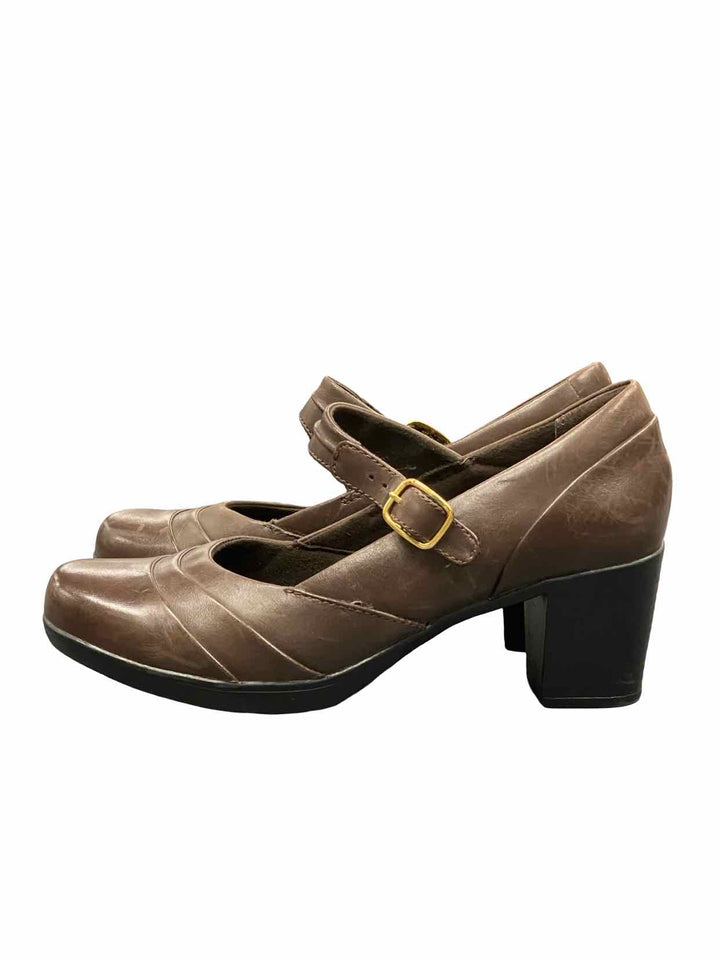 Clarks Shoe Size 8 Brown Leather Boots(Ankle)