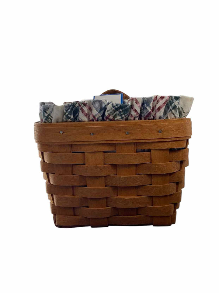 Longaberger Basket Includes Cloth & plastic liner Home Decor