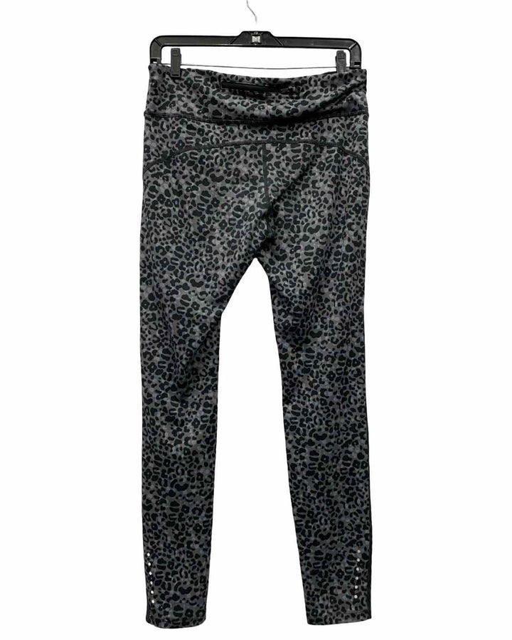 Nike Size M Black Leopard Athletic Pants