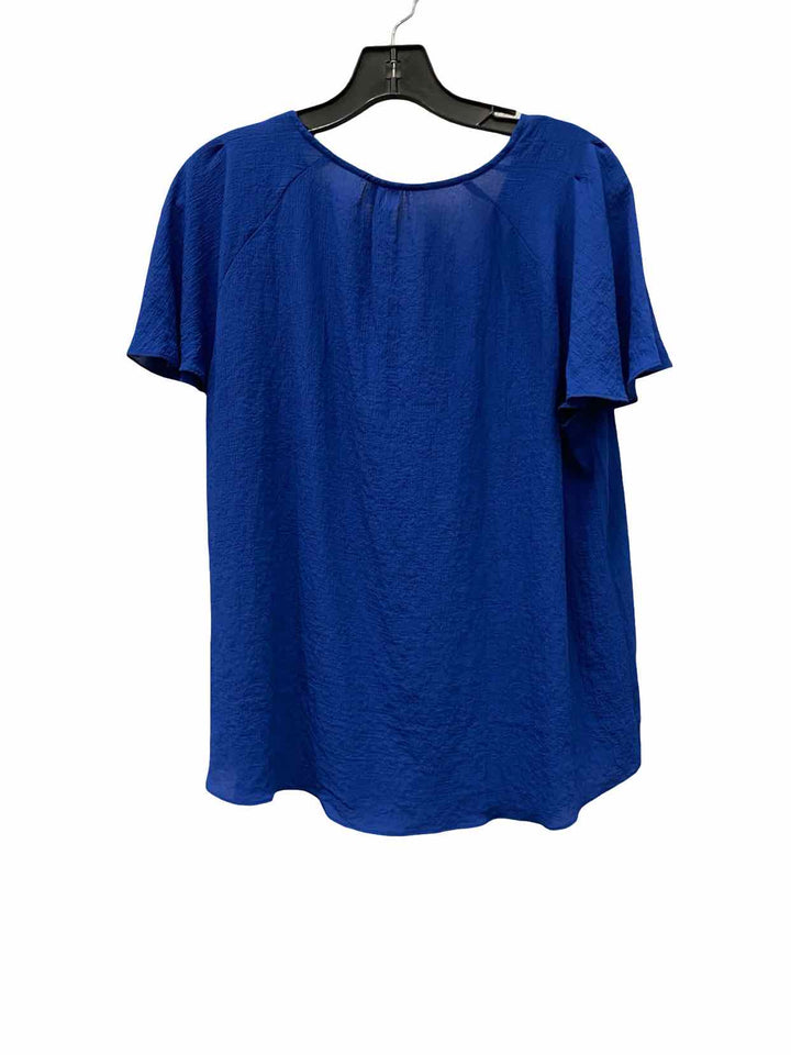 Elle Size L Blue Short Sleeve Shirts