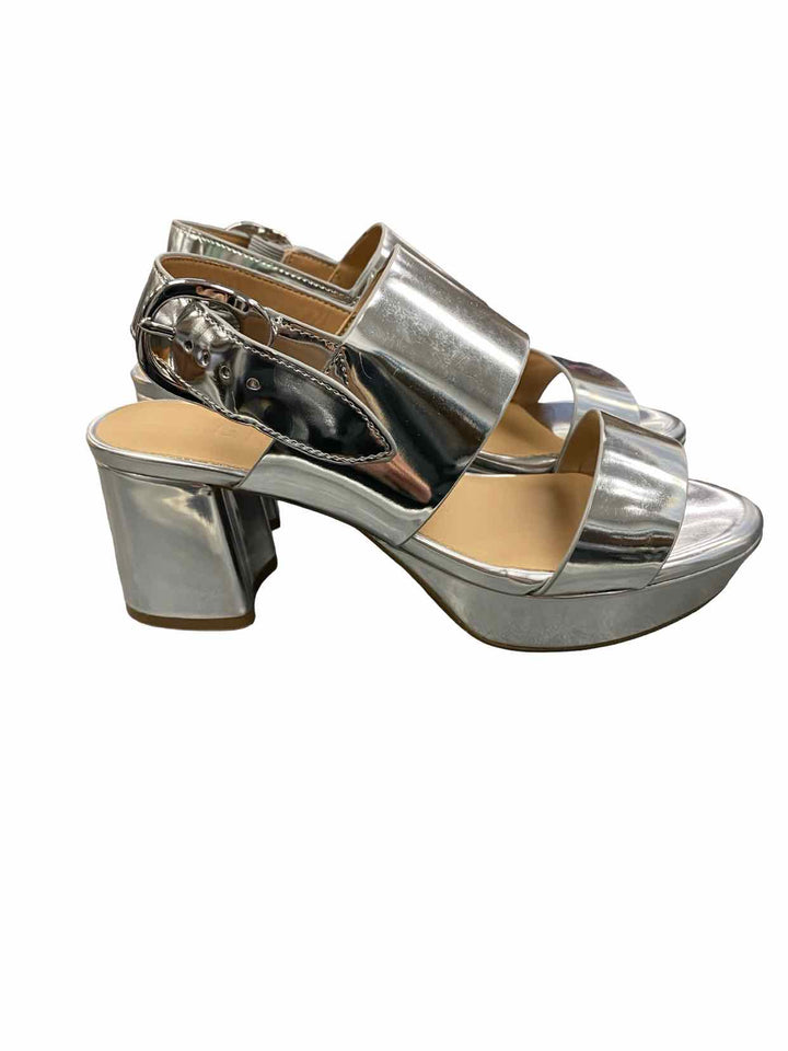 Aerosoles Shoe Size 7.5 Silver Camera Heels