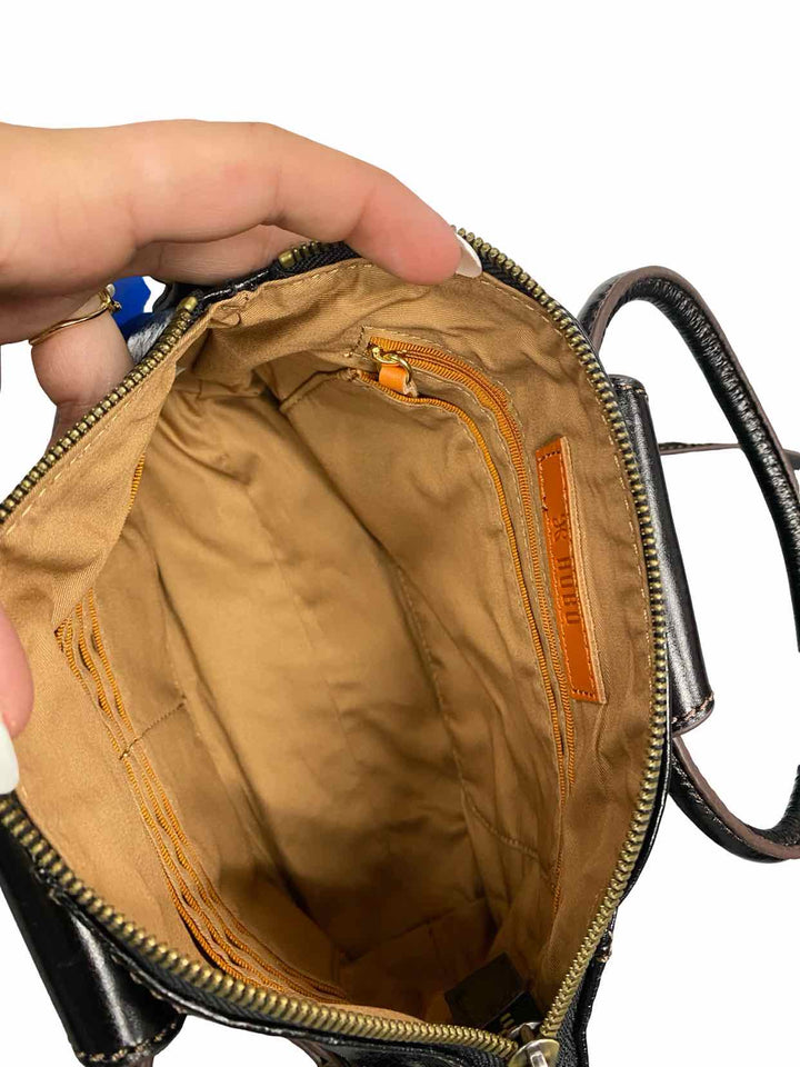 Hobo Black Sheila Top Zip Crossbody Purse