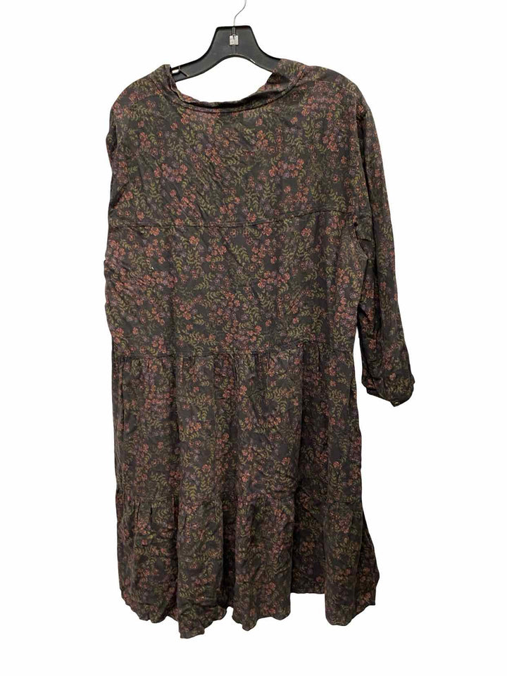 Wrap Size L Green Floral Dress