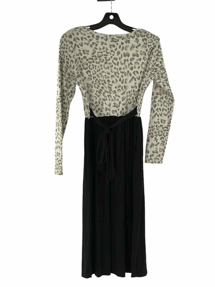 7th Ray Size M Beige Black Cheetah Dress