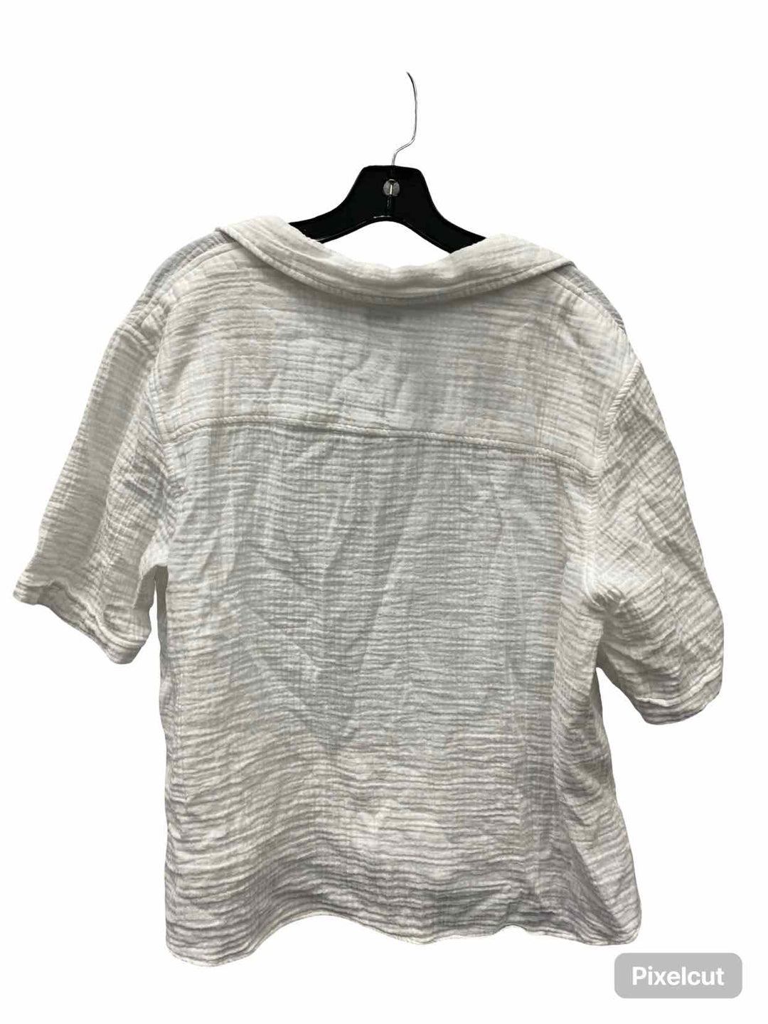 LL Bean Size L White 100% cotton Short Sleeve Shirts