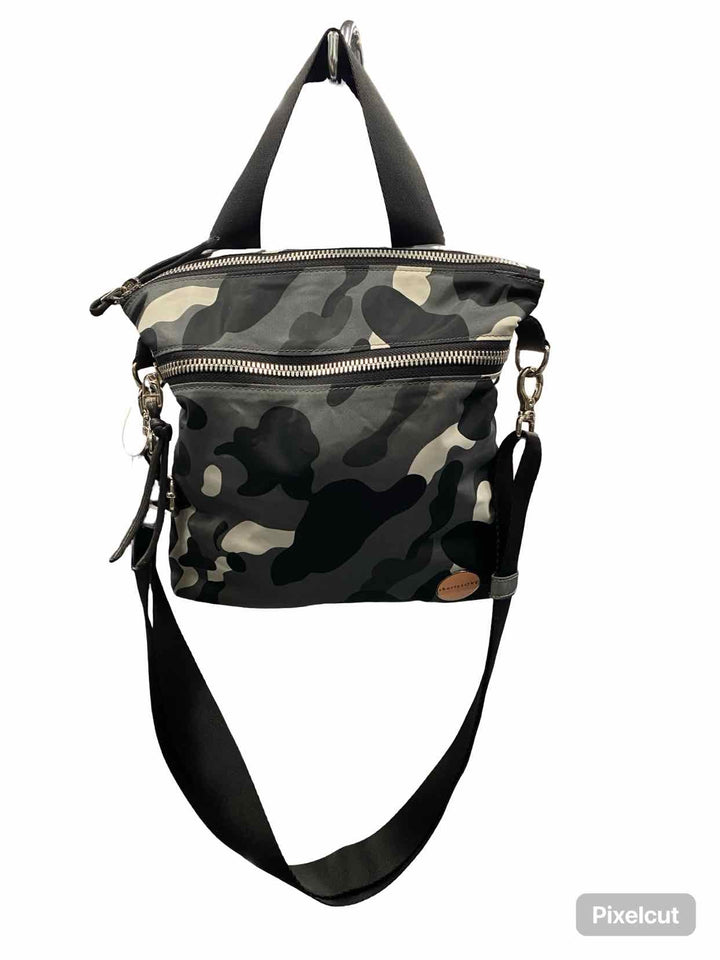 Shorty Love Grey the Amuse Purse
