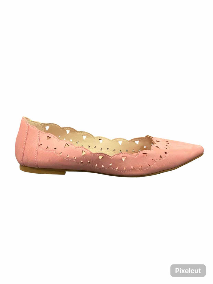 Mia Shoe Size 7 Pink Perforated Flats