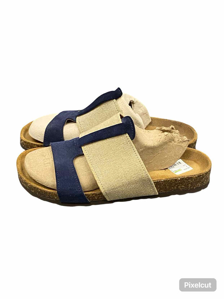 Sundance Shoe Size 9 Beige Sandals
