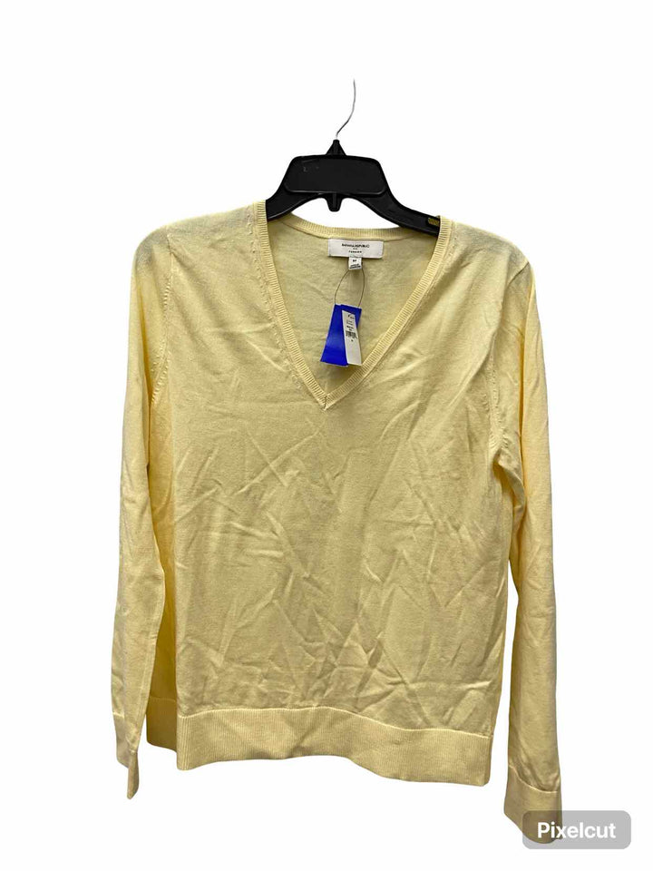 Banana Republic Size M Yellow NWT Long Sleeve Shirts