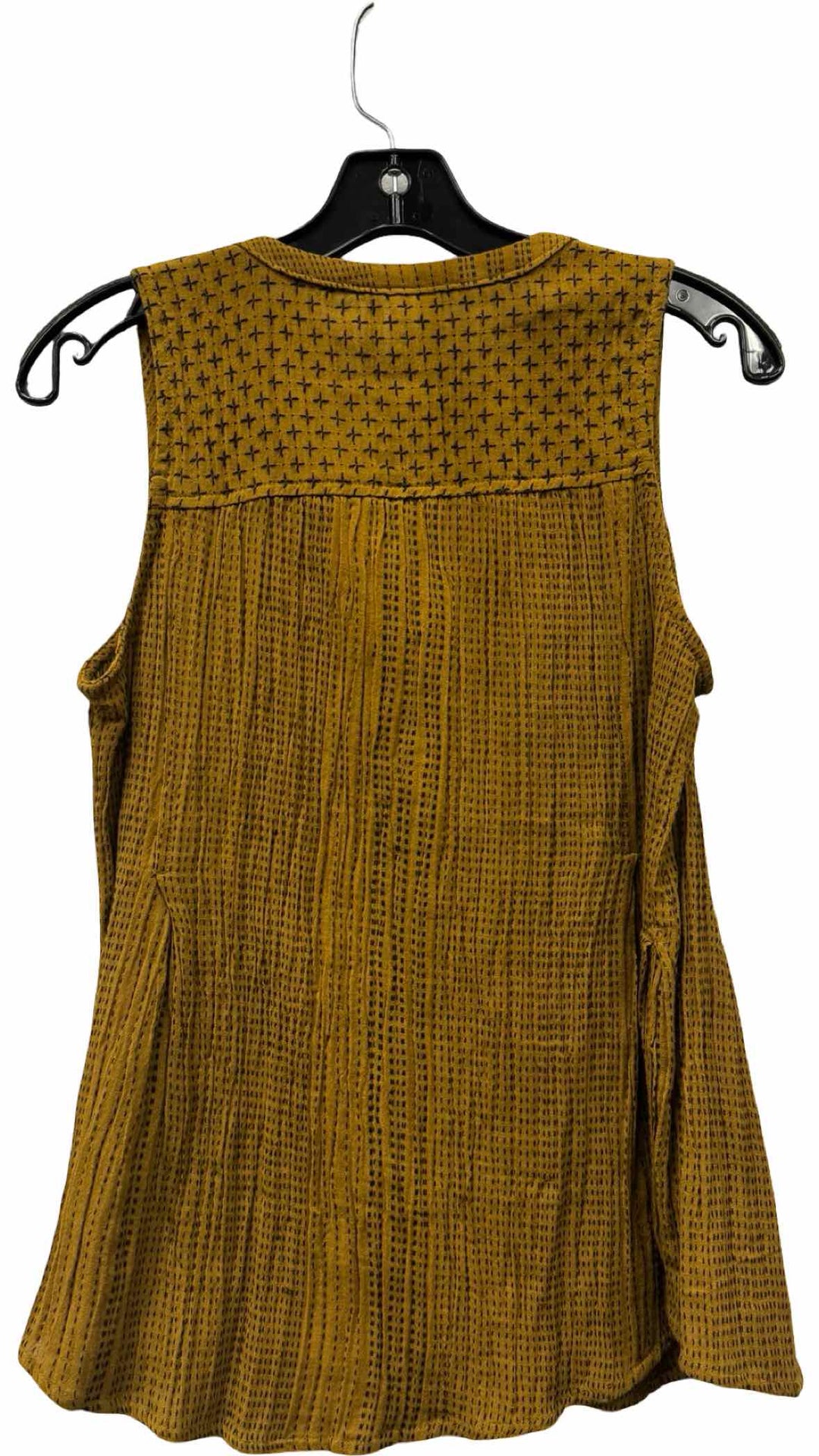 Akemi + Kin Size 2 Yellow Black Dashes Tank Top