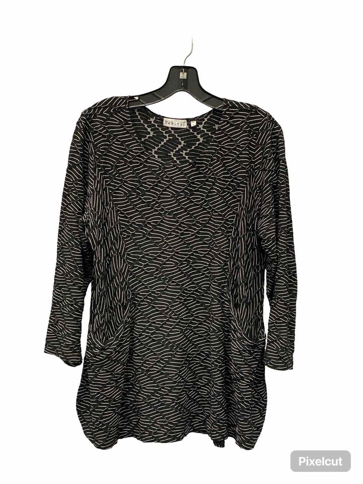 Habitat Size L Black White Long Sleeve Shirts