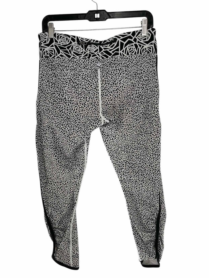 Lululemon Size 10 White Black Print Athletic Pants