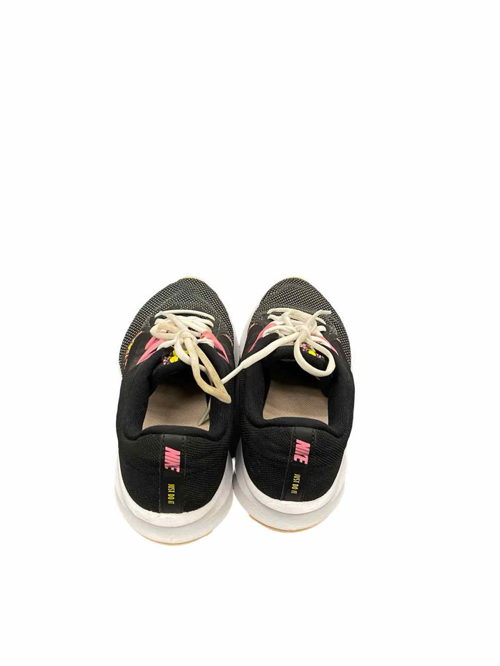 Nike Shoe Size 7.5 Black Sneakers