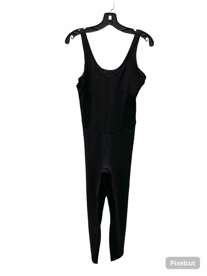 Lululemon Size 10 Black Dress