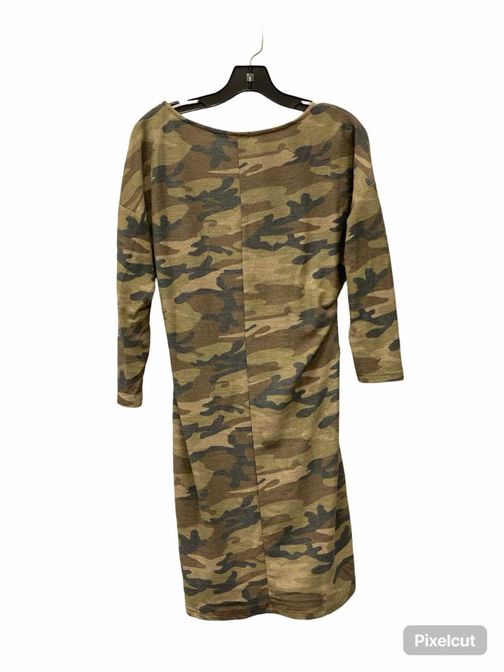 Venus Size M Green Brown camo print Dress