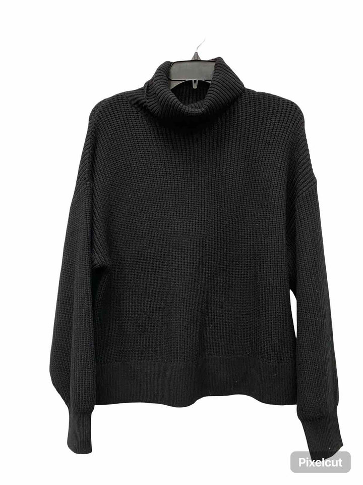 Truth by Republic Size M Black Sweater