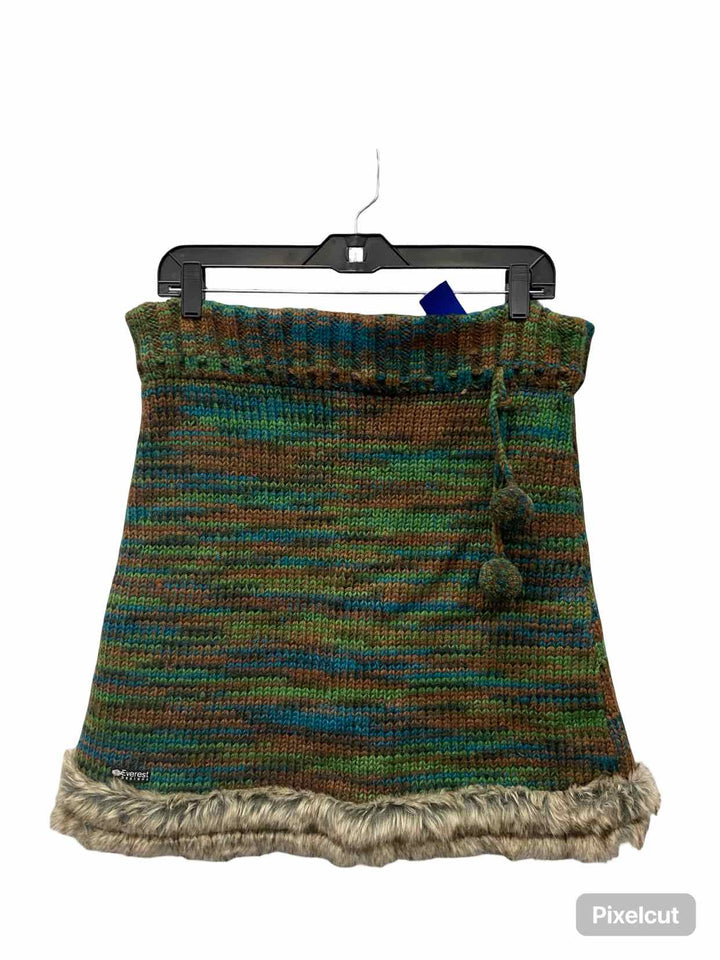 Everest Size M/L Green Knit Skirt