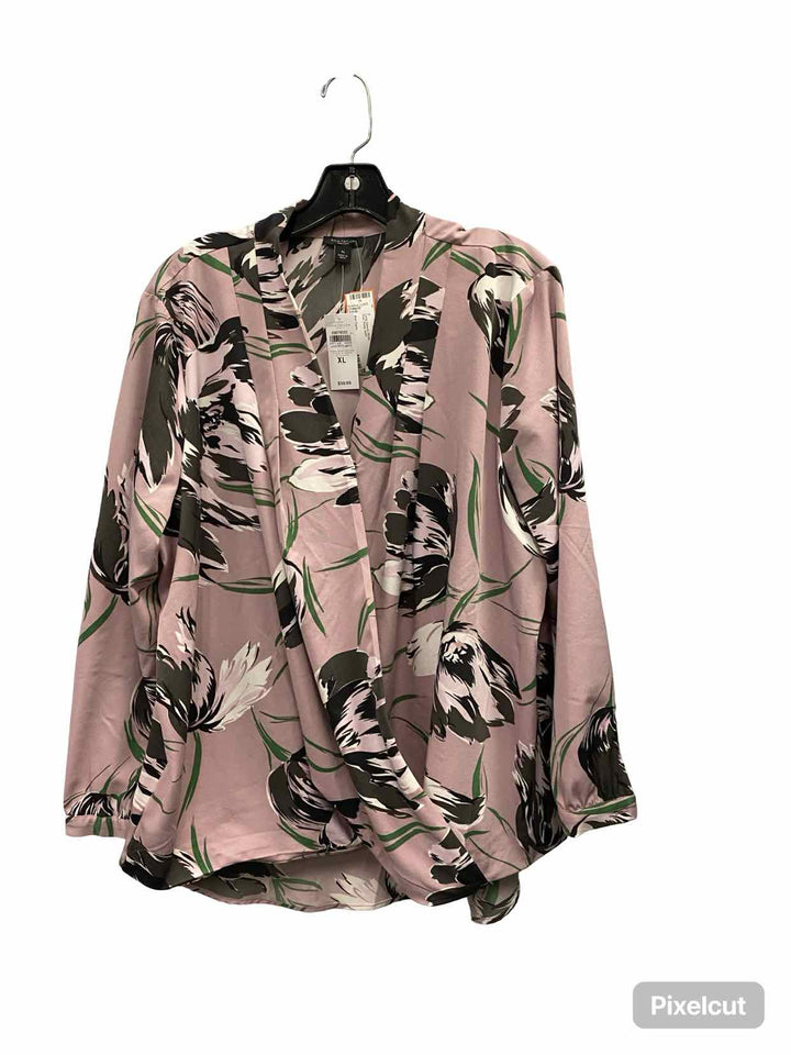 Ann Taylor Size XL Pink Floral Long Sleeve Shirts