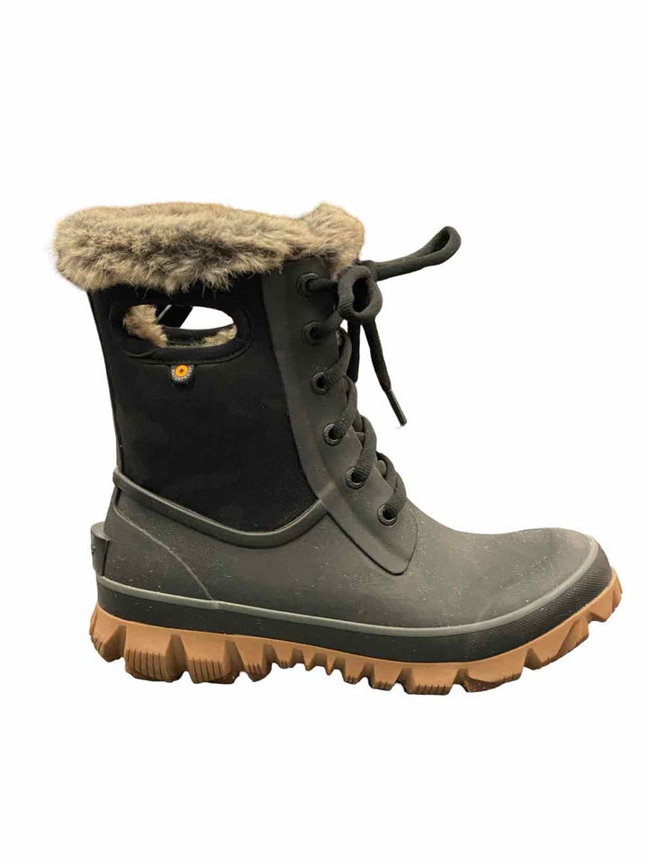 Bogs Shoe Size 7 Black Arcata Boots(Ankle)