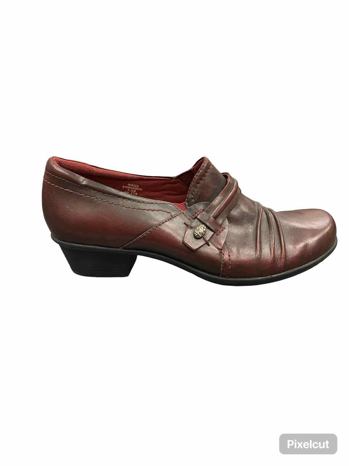 Earth Shoe Size 7.5 Burgundy Maize Loafers