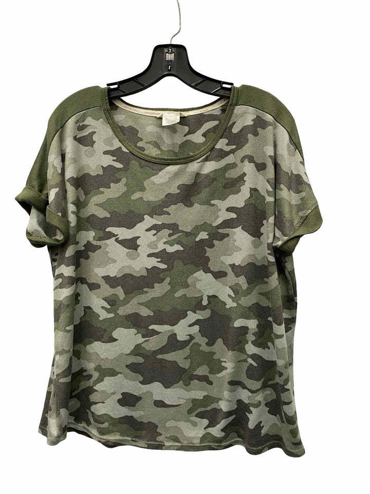 Lucky Brand Size 2X Green camo print Short Sleeve Shirts