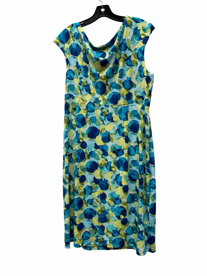 Connected Size 18W Green Blue Print Dress