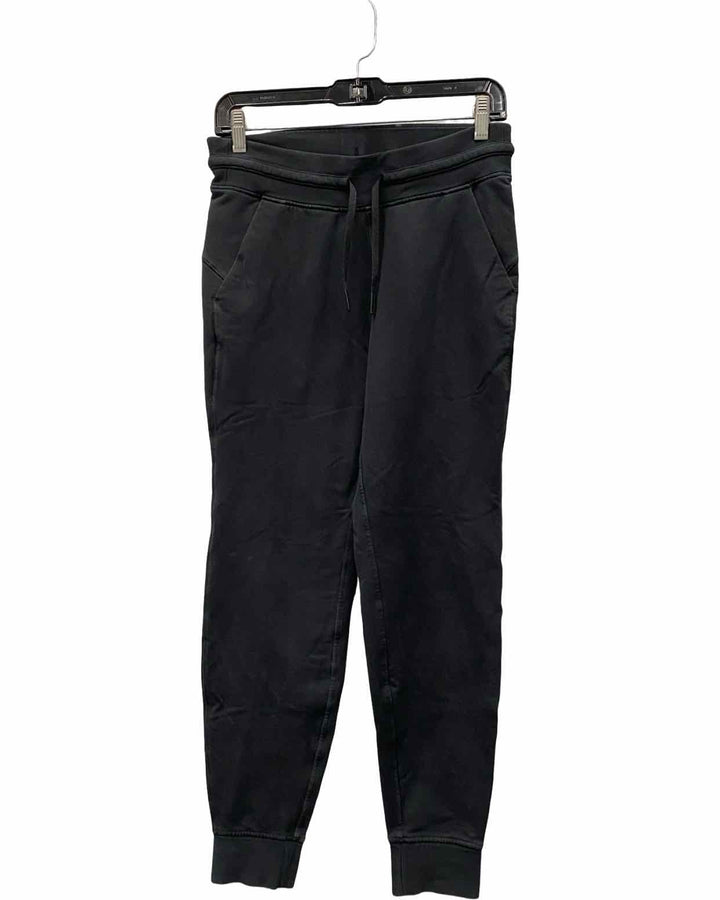 Lululemon Size 6 Black Athletic Pants