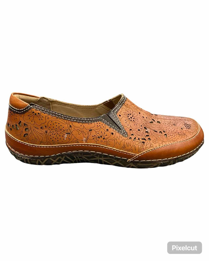 L'Artiste Shoe Size 38 Brown Leather Libora Flats