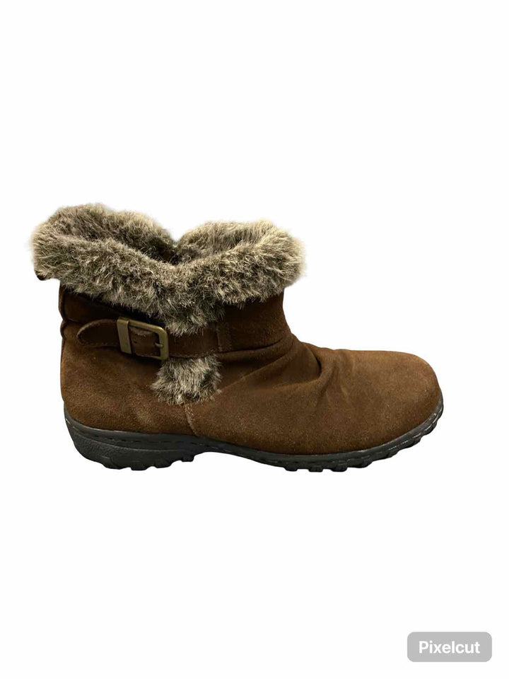 Khombu Shoe Size 7 Brown Suede Boots(Ankle)