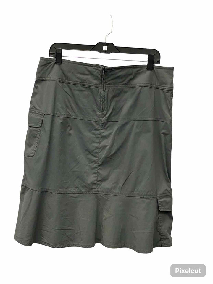 Royal Robbins Size 12 Gray Skirt