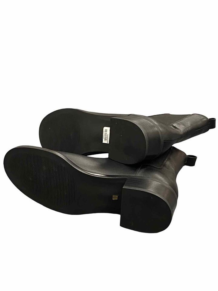 Steve Madden Shoe Size 10 Black Leather Boots(Ankle)