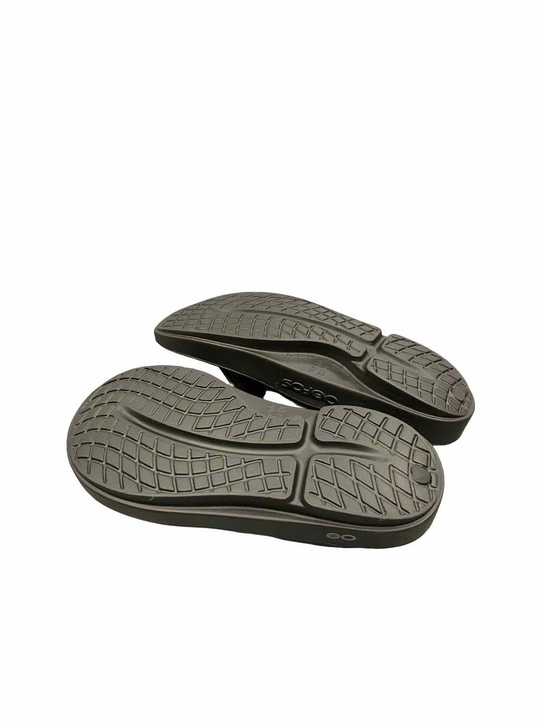 Oofos Shoe Size 39 Black OOriginal Recovery Flip flop NWT Sandals