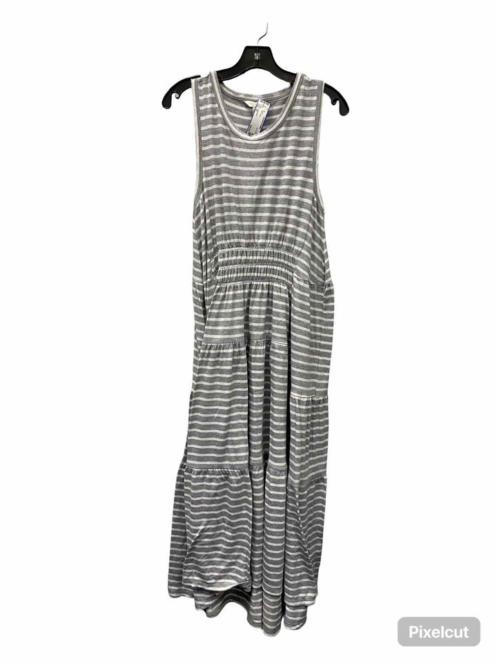 Lucky Brand Size 1X Gray Stripe Dress