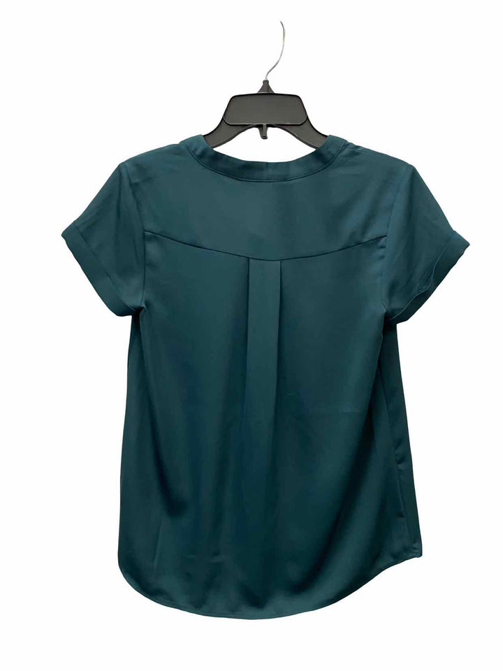 Simply Vera Size SP Green Short Sleeve Shirts